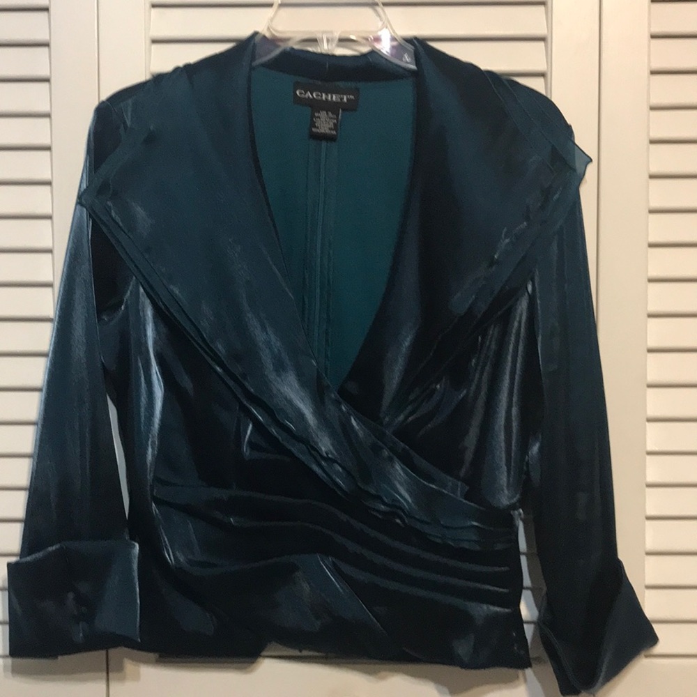 Cachet wrap blouse